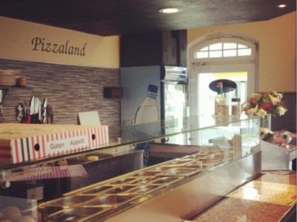 Photo: Pizzaland Bielefeld